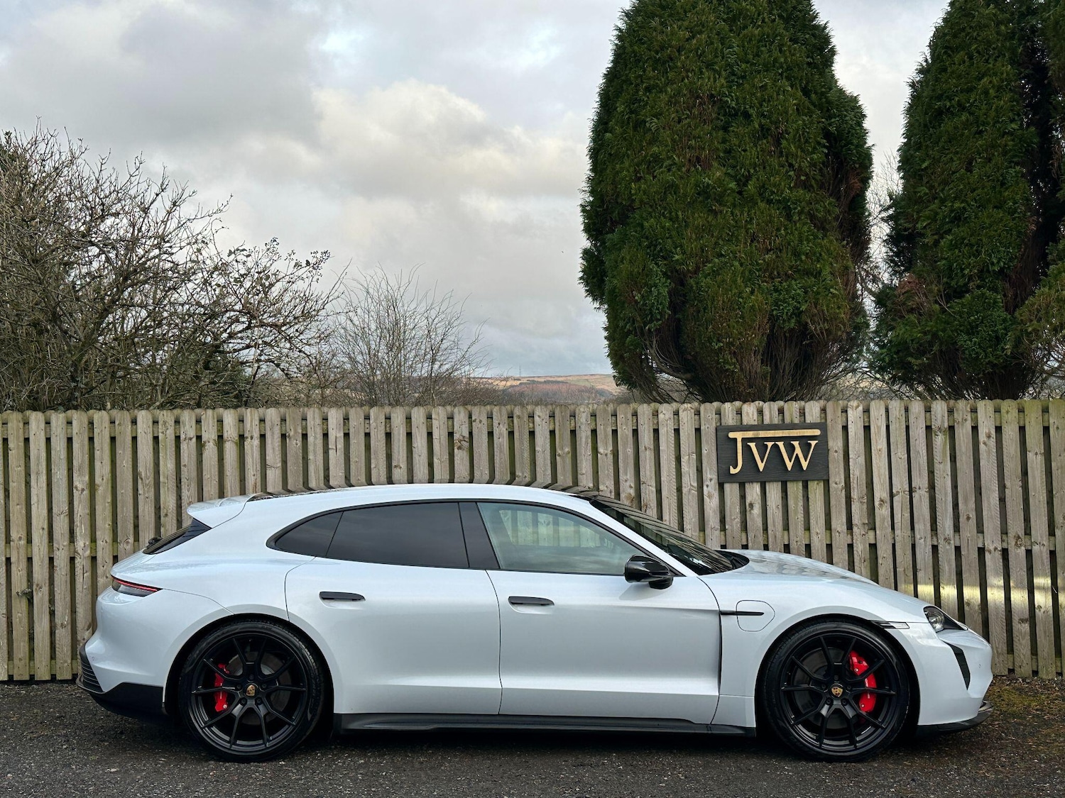 Used Porsche Taycan 2023 for sale - 77469347: Photo 3