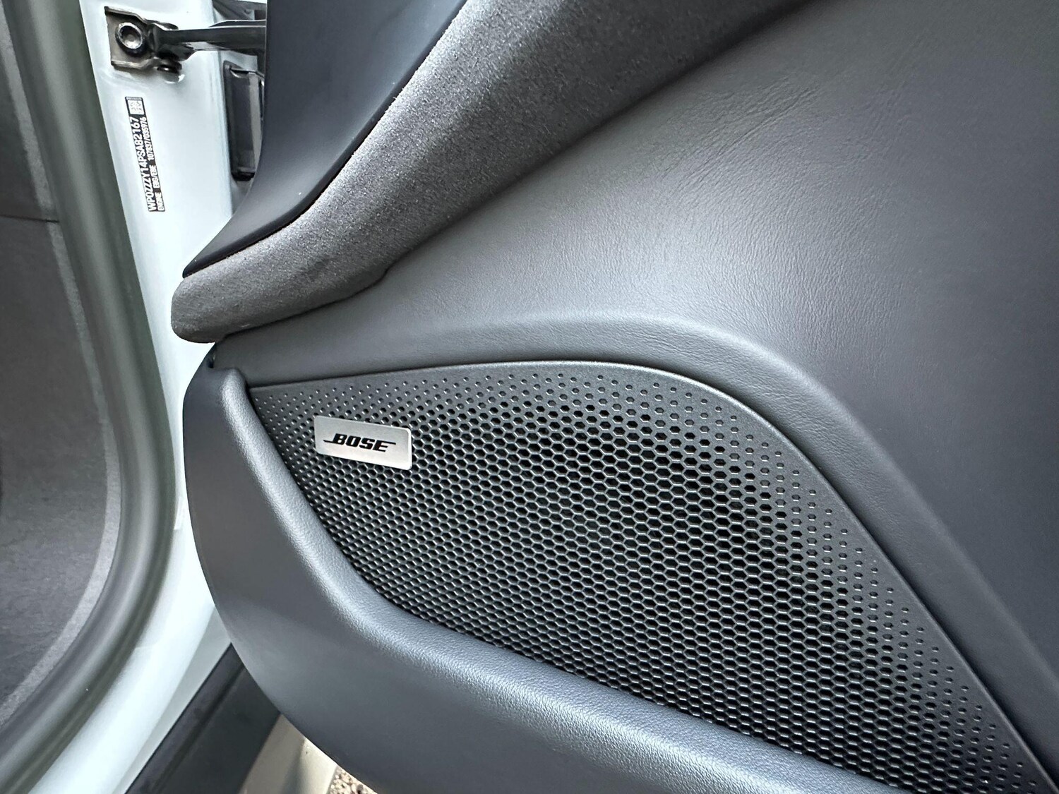 Used Porsche Taycan 2023 for sale - 77469347: Photo 38