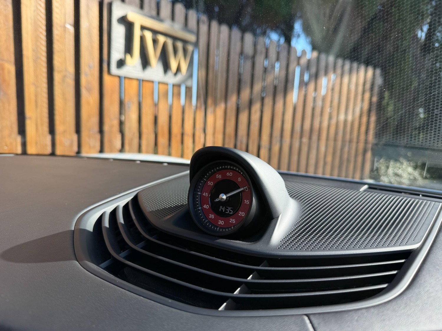 Used Porsche Taycan 2023 for sale - 77469347: Photo 58