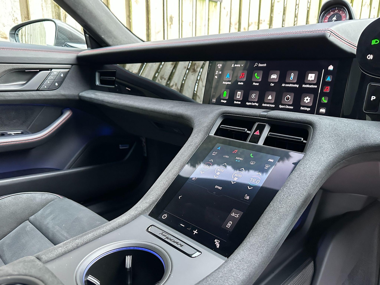 Used Porsche Taycan 2023 for sale - 77469347: Photo 8