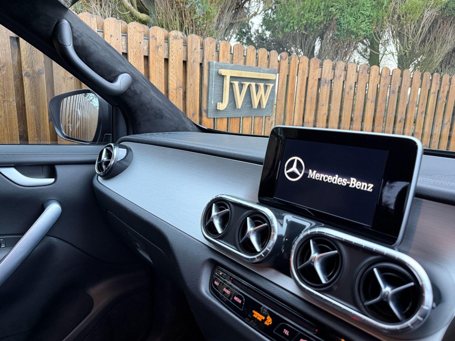 Used Mercedes-Benz X Class 2020 for sale - 77838854: Photo 7