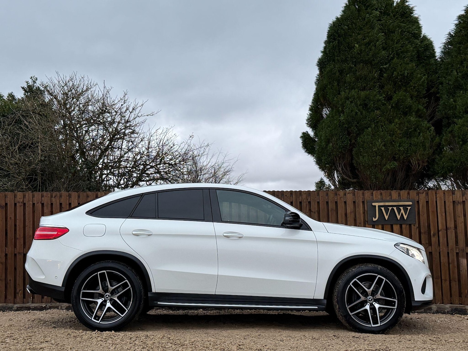 Used Mercedes-Benz GLE 2019 for sale - 76992237: Photo 2