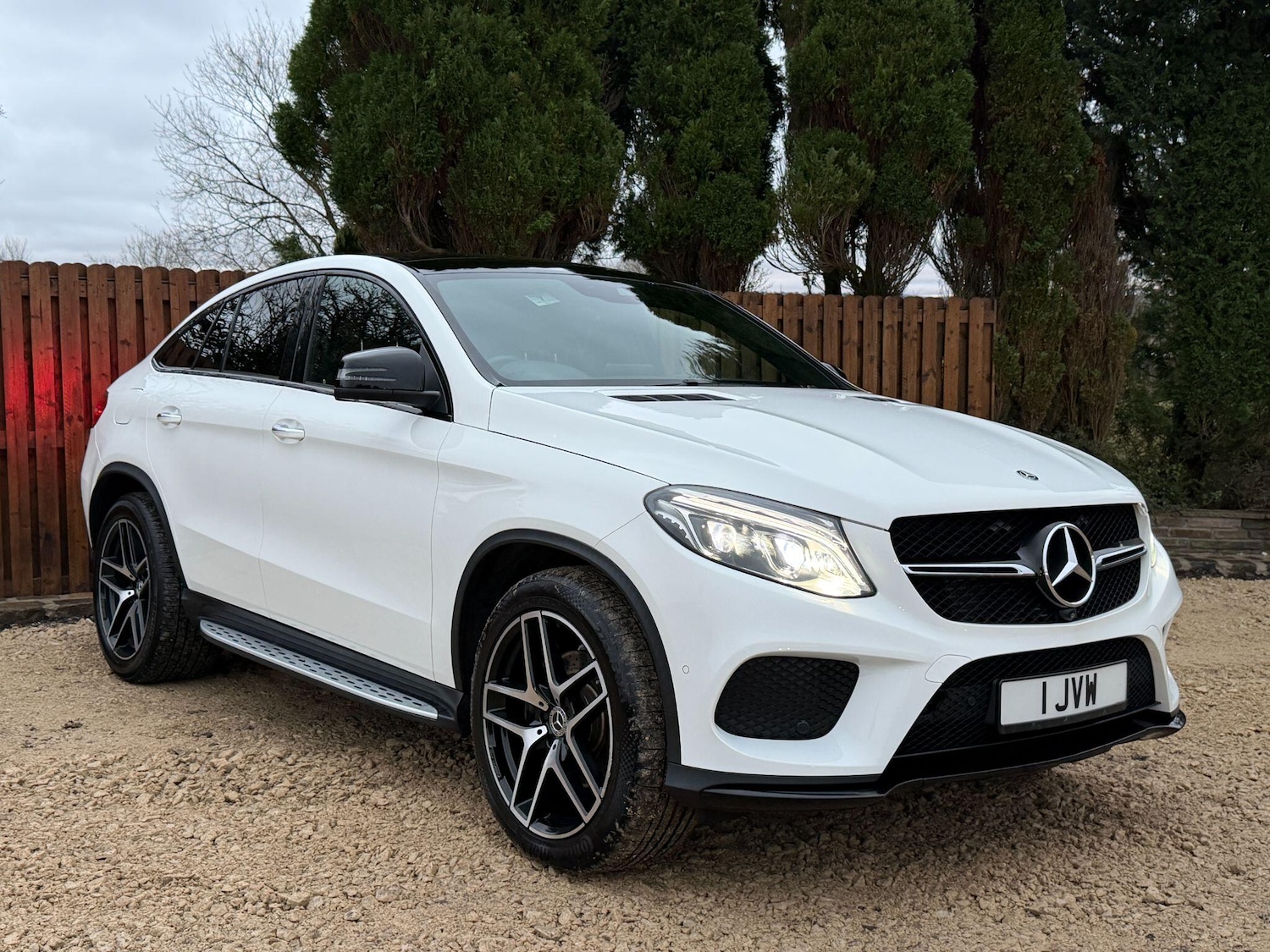 Used Mercedes-Benz GLE 2019 for sale - 76992237: Photo 3