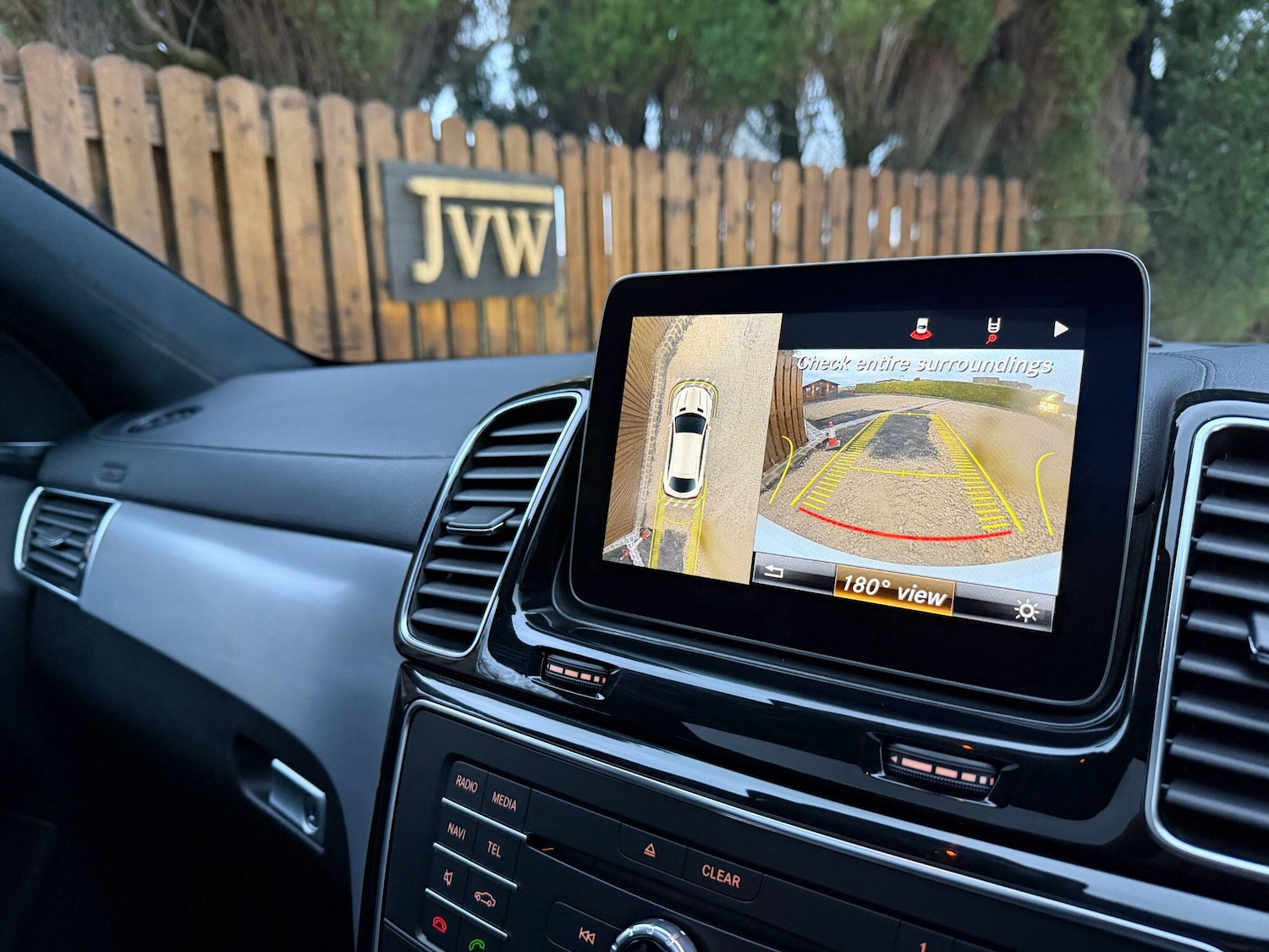 Used Mercedes-Benz GLE 2019 for sale - 76992237: Photo 31