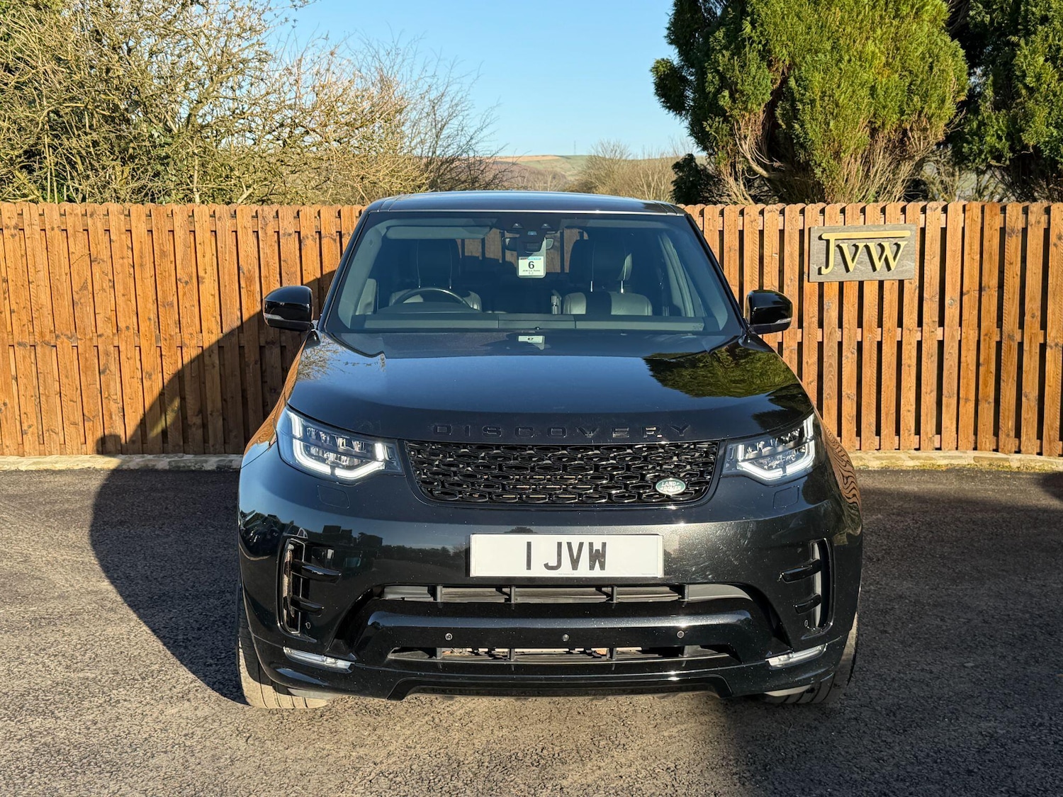 Used Land Rover Discovery 2017 for sale - 77925202: Photo 2