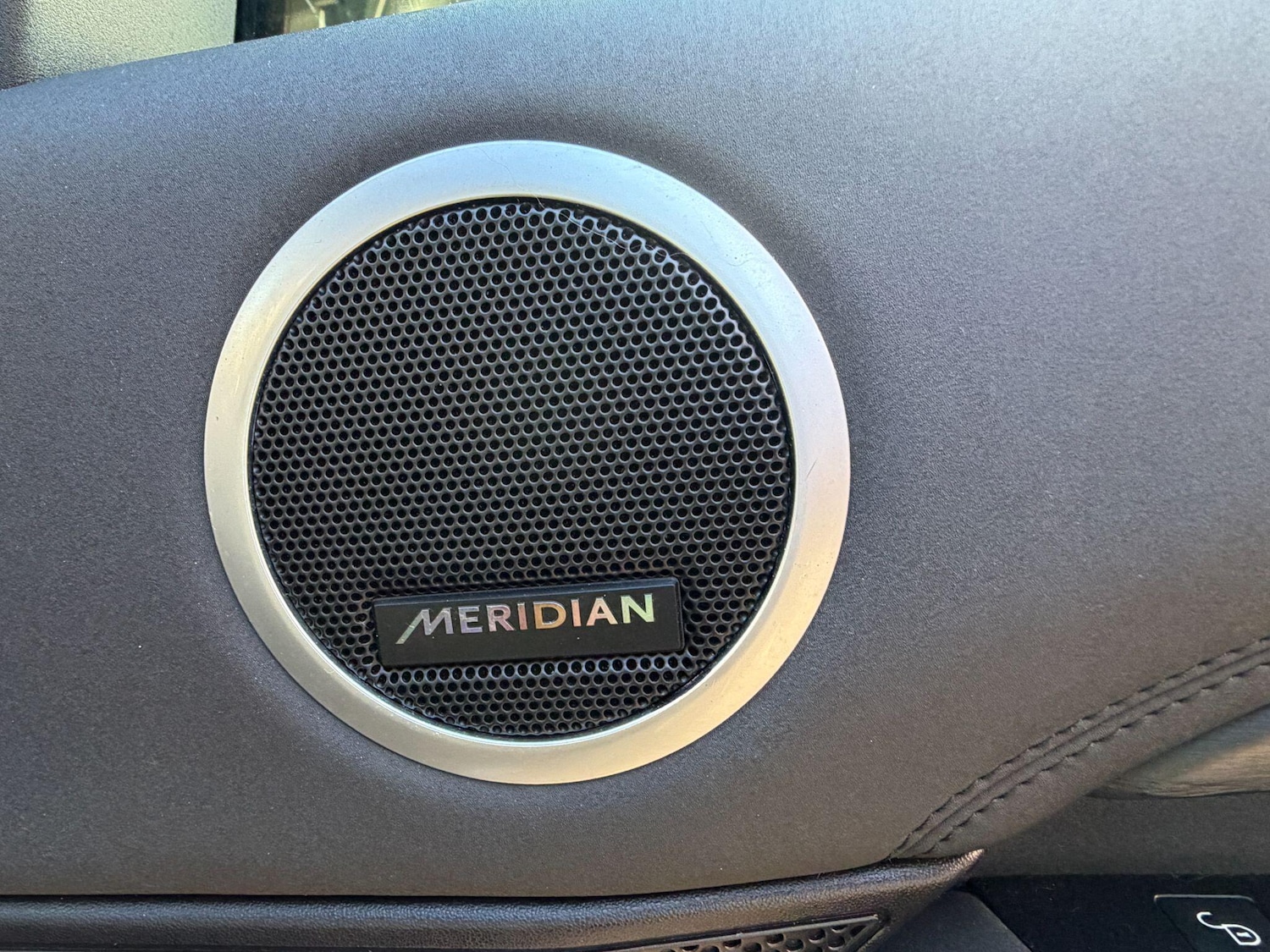 Used Land Rover Discovery 2017 for sale - 77925202: Photo 31