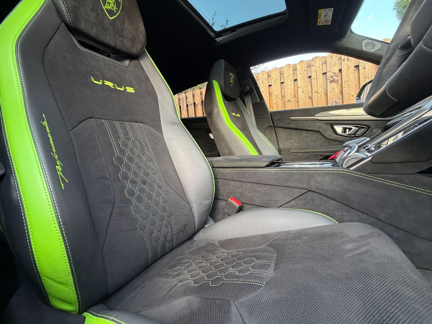 Used Lamborghini Urus 2024 for sale - 78047914: Photo 20