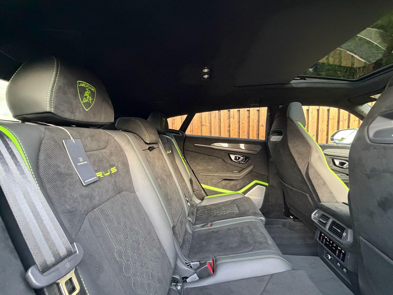 Used Lamborghini Urus 2024 for sale - 78047914: Photo 23