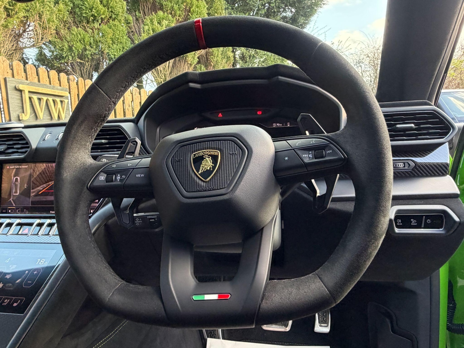 Used Lamborghini Urus 2024 for sale - 78047914: Photo 28