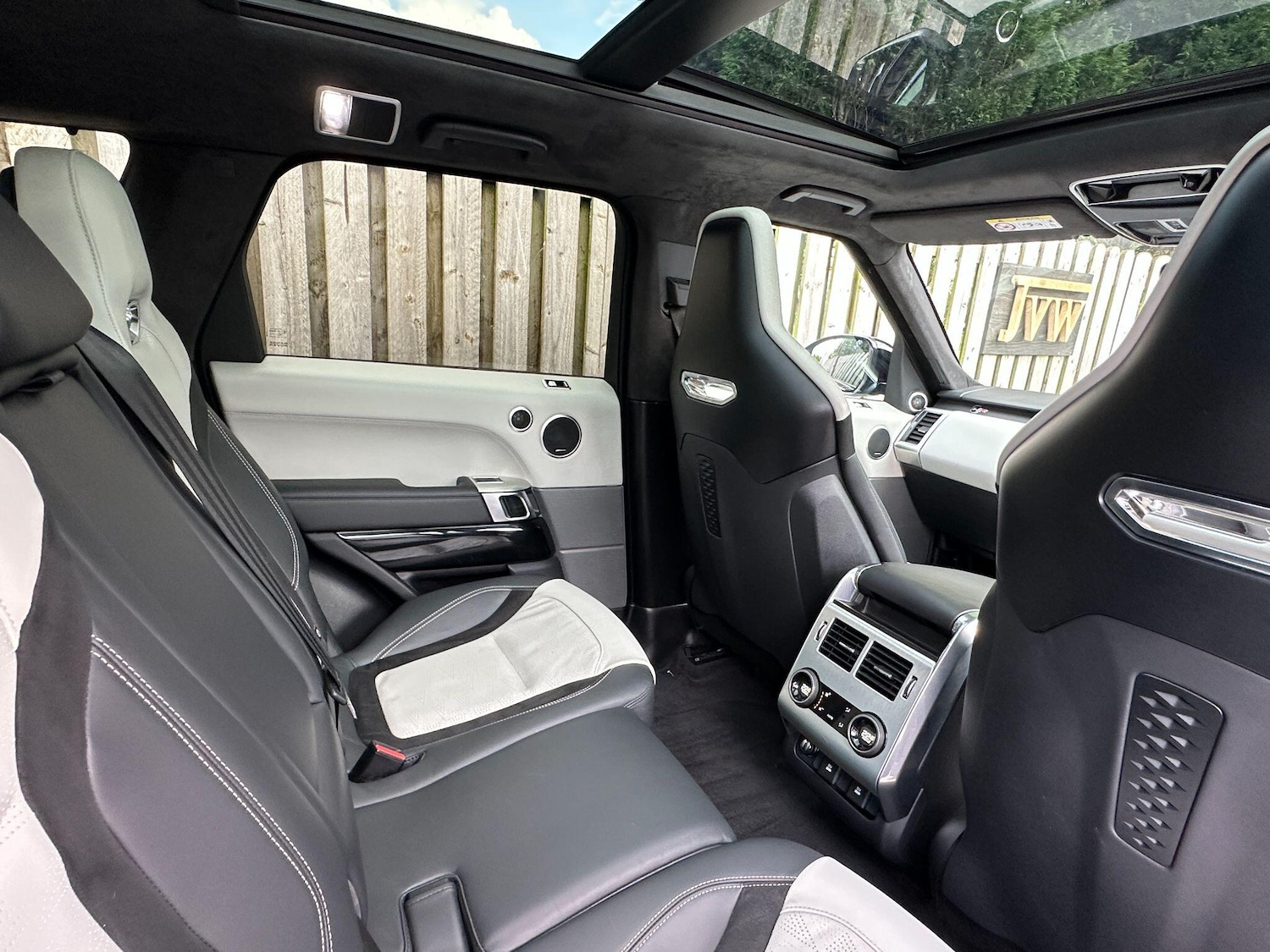 Used Land Rover Range Rover Sport 2019 for sale - 76865670: Photo 20