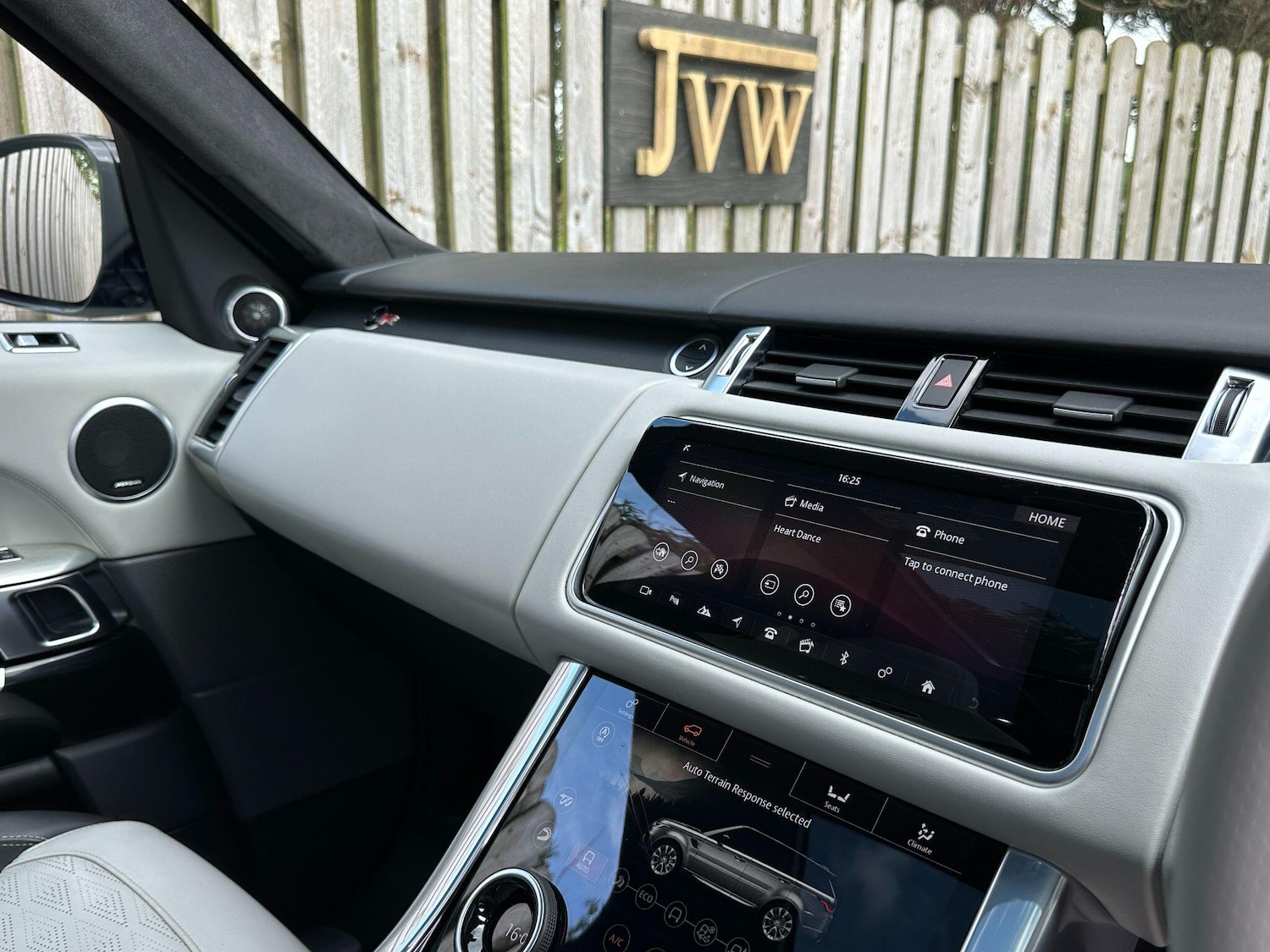 Used Land Rover Range Rover Sport 2019 for sale - 76865670: Photo 31