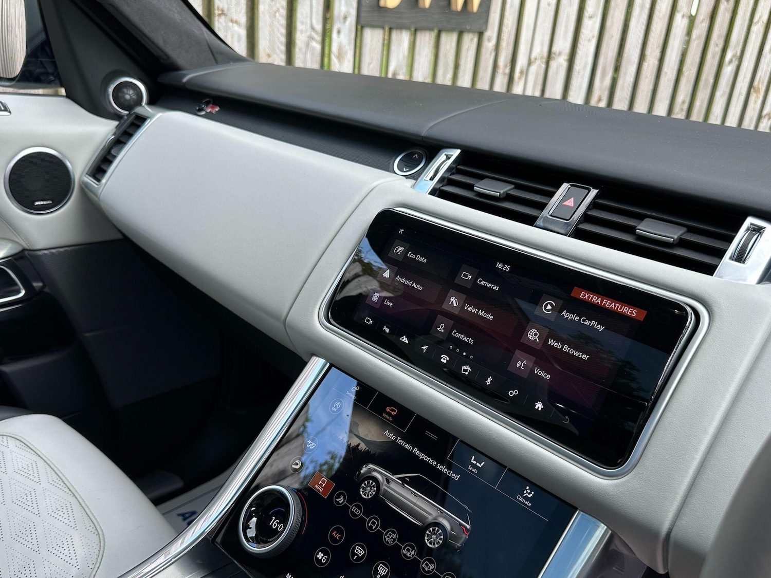 Used Land Rover Range Rover Sport 2019 for sale - 76865670: Photo 32