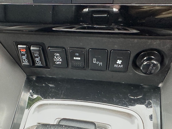 Used Mitsubishi Shogun Sport 2021 for sale - 75608978: Photo 31