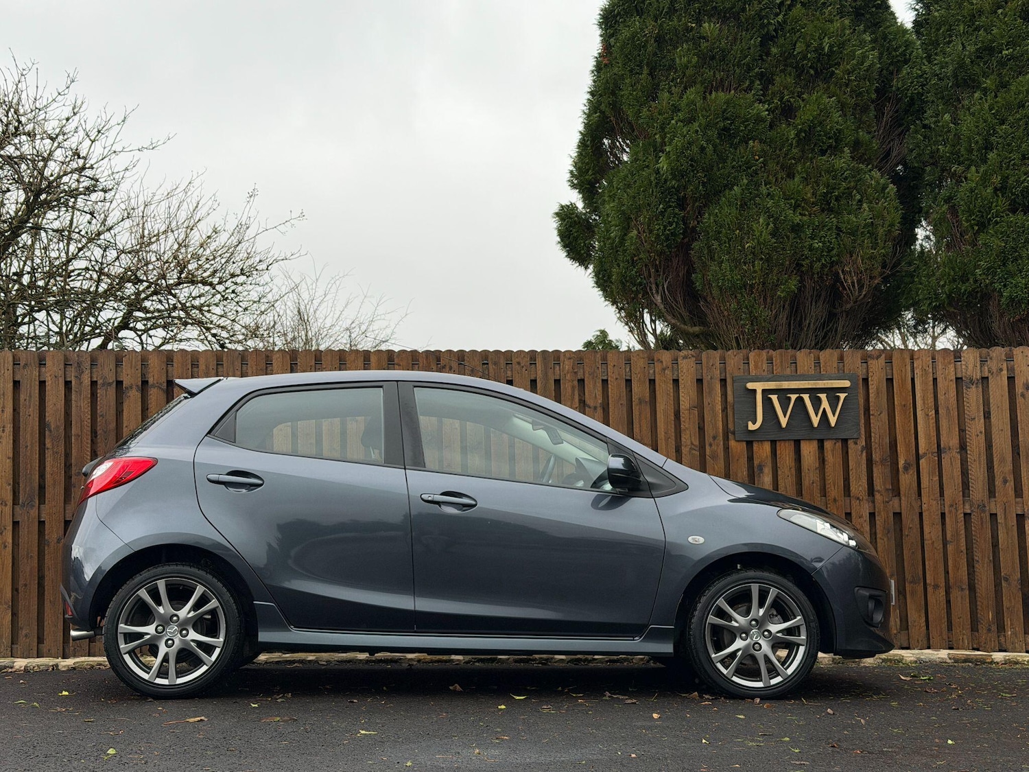 Used Mazda Mazda2 2009 for sale - 77290749: Photo 2