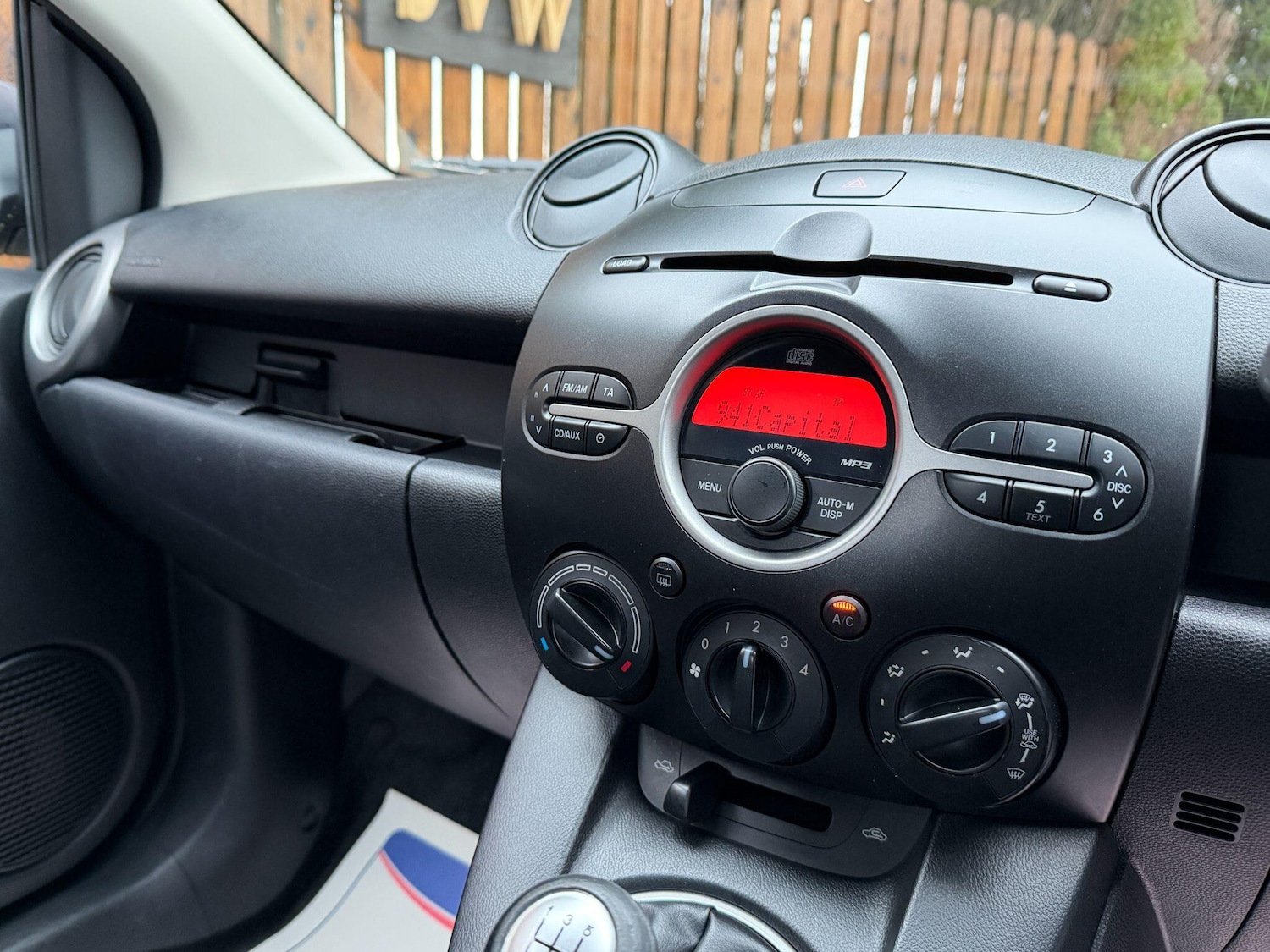 Used Mazda Mazda2 2009 for sale - 77290749: Photo 23