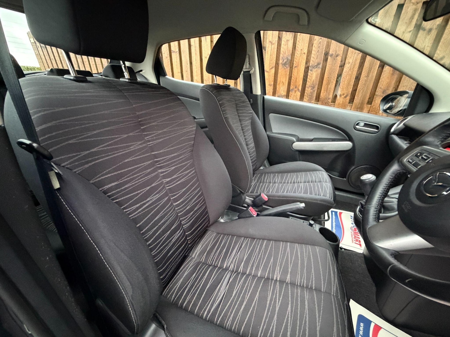 Used Mazda Mazda2 2009 for sale - 77290749: Photo 6