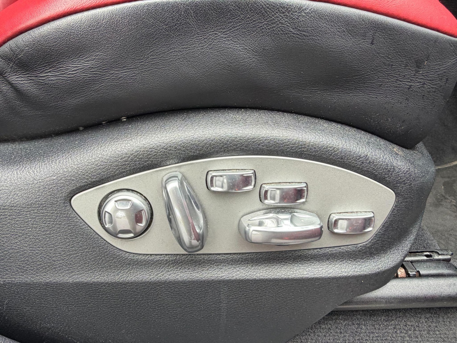 Used Porsche Cayenne 2014 for sale - 78127413: Photo 27