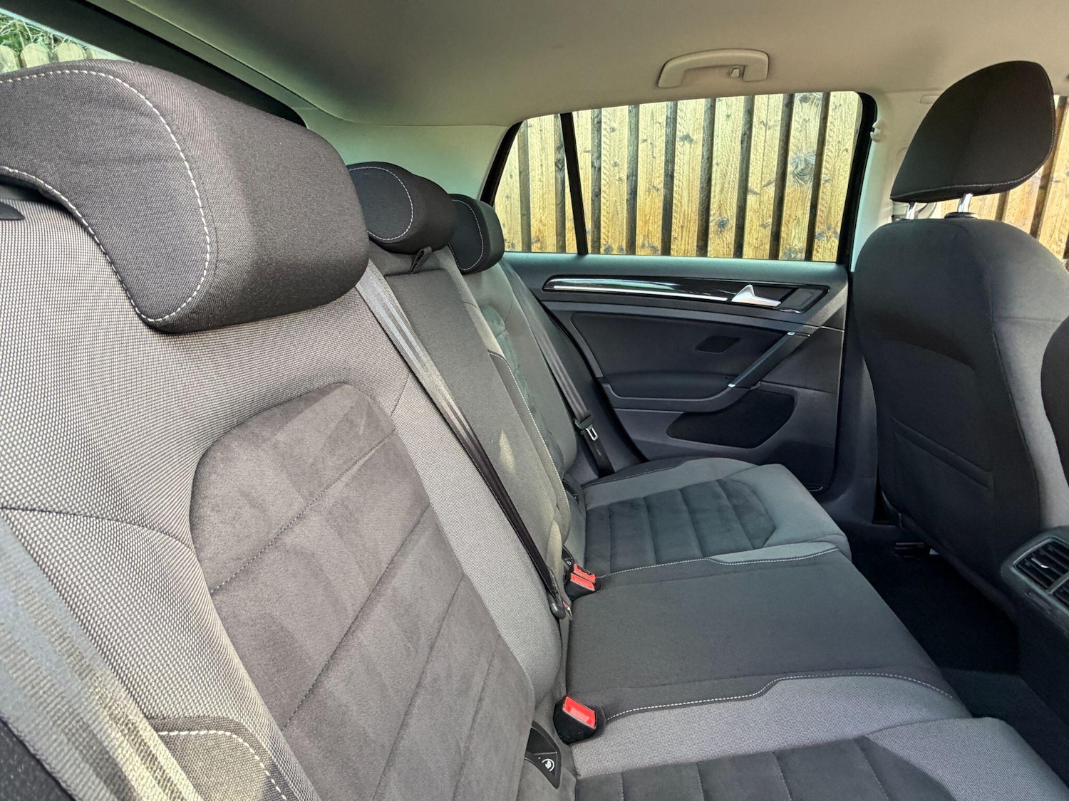 Used Volkswagen Golf 2017 for sale - 76849734: Photo 22