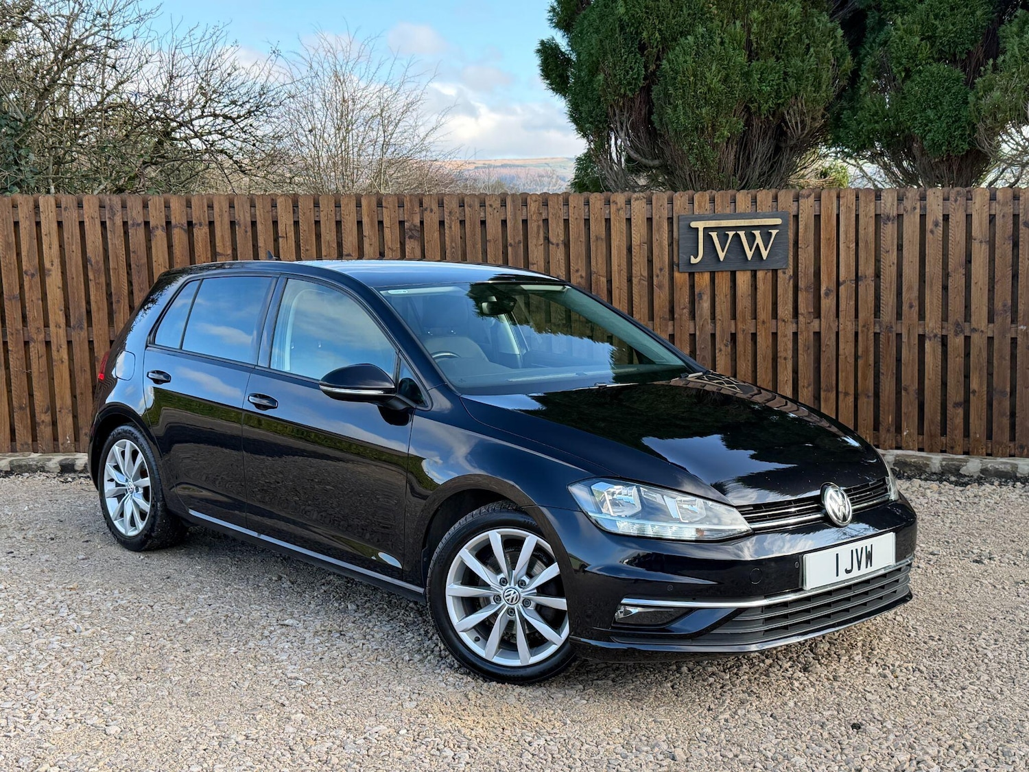 Used Volkswagen Golf 2017 for sale - 76849734: Photo 32