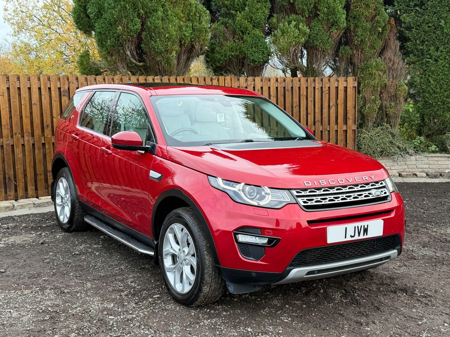 Used Land Rover Discovery Sport 2015 for sale - 76573052: Photo 3