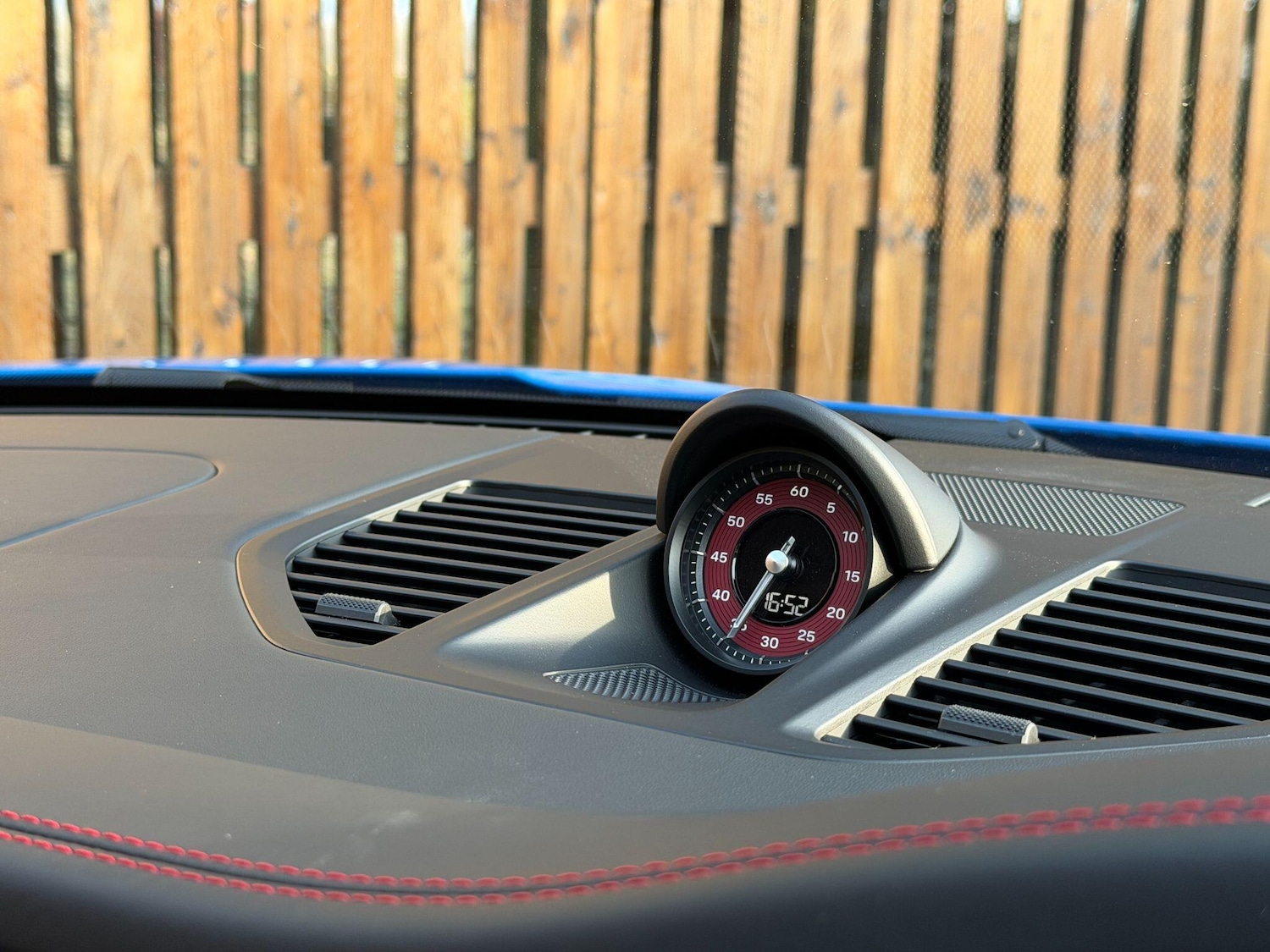 Used Porsche 911 2025 for sale - 77957471: Photo 24