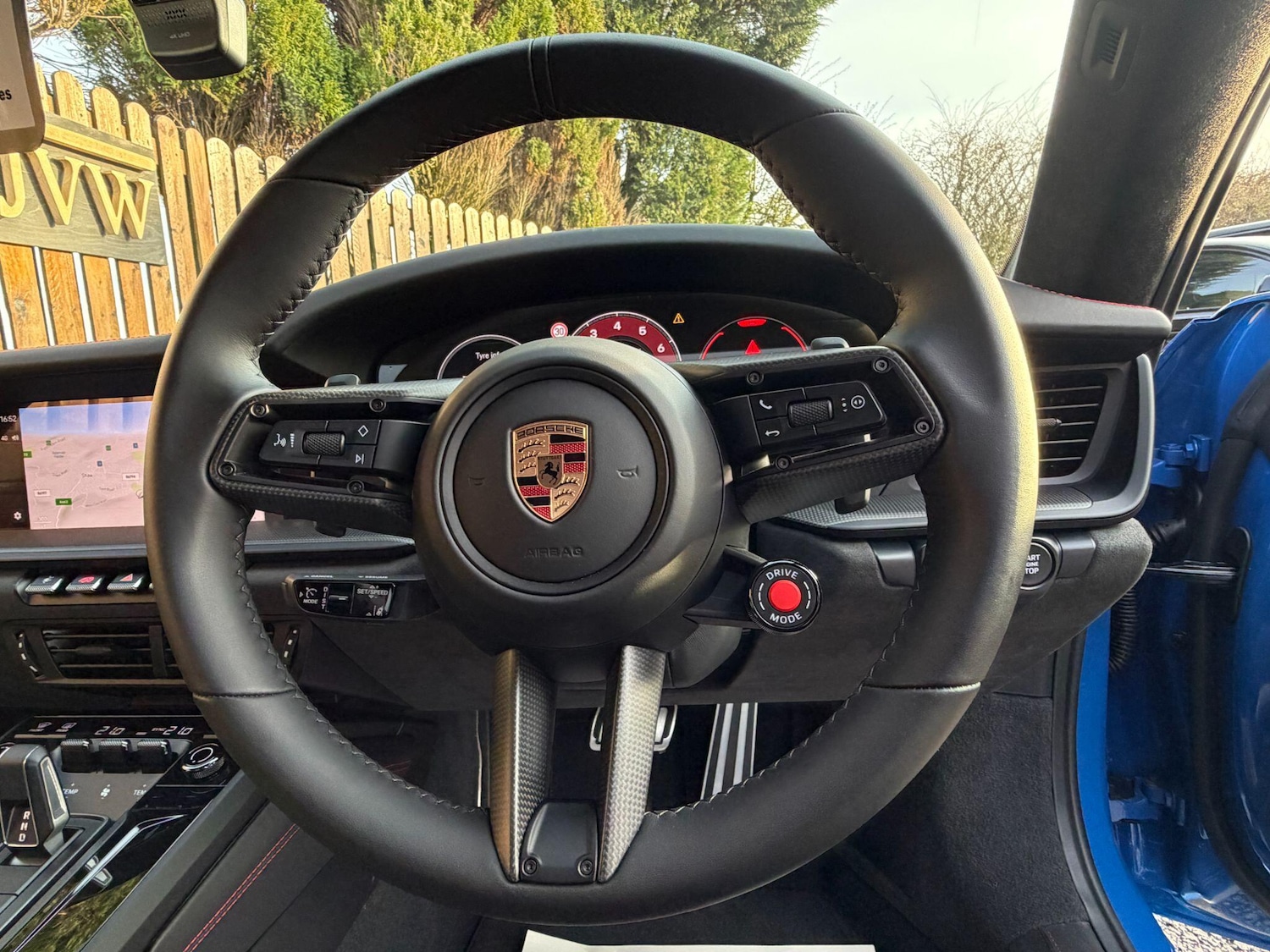 Used Porsche 911 2025 for sale - 77957471: Photo 25