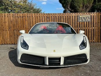 Used Ferrari 488 2017 for sale - 75905643: Photo