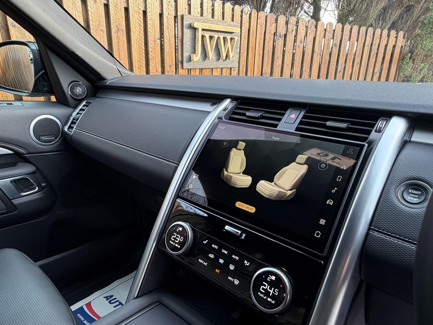 Used Land Rover Discovery 2023 for sale - 77267150: Photo 25