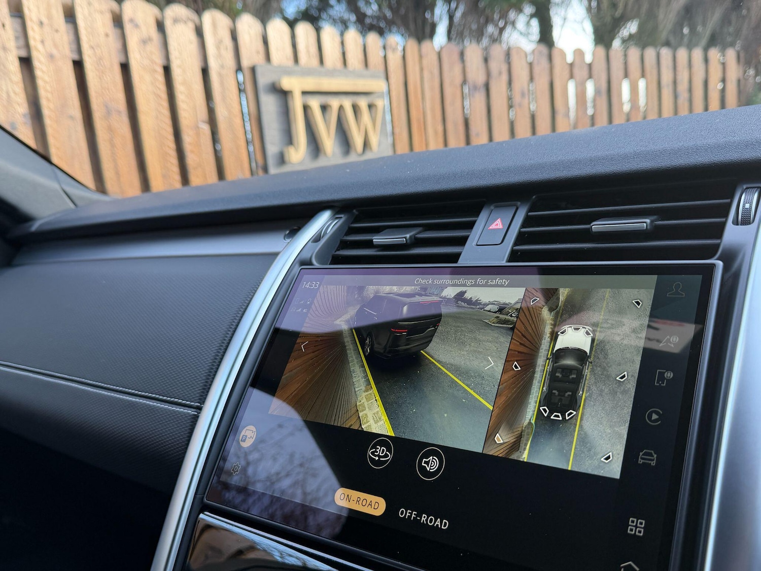 Used Land Rover Discovery 2023 for sale - 77267150: Photo 27