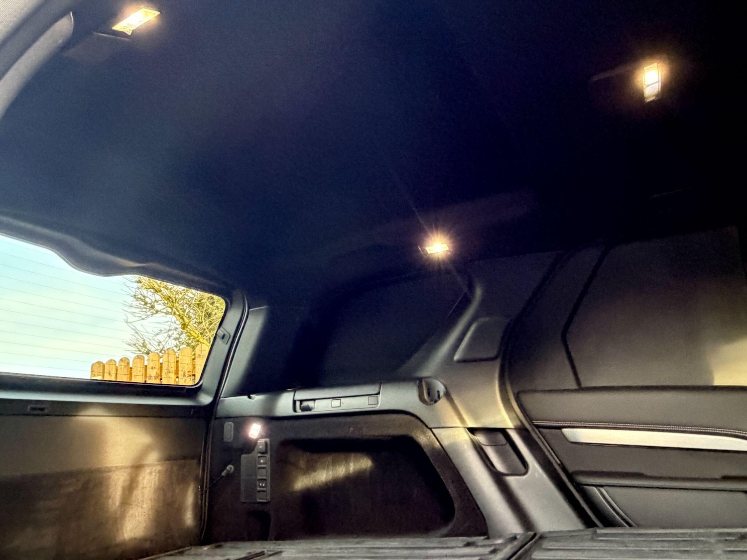 Used Land Rover Discovery 2023 for sale - 77267150: Photo 31