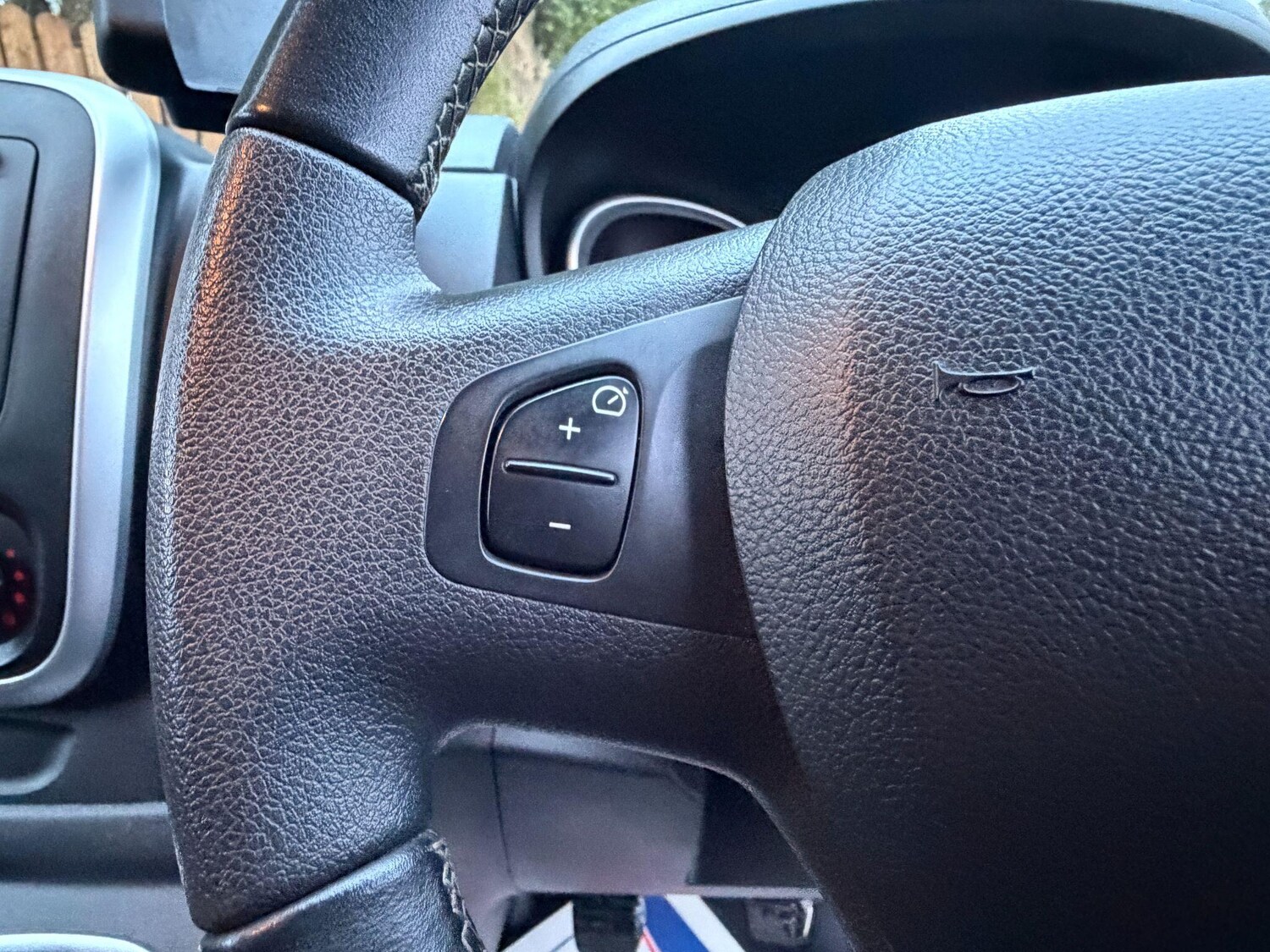 Used Nissan NV300 2020 for sale - 77892157: Photo 24