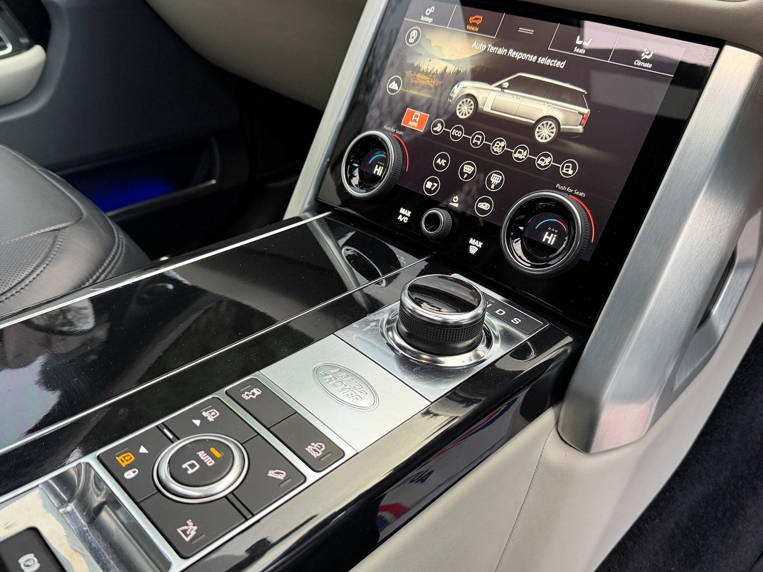 Used Land Rover Range Rover 2018 for sale - 76728813: Photo 40