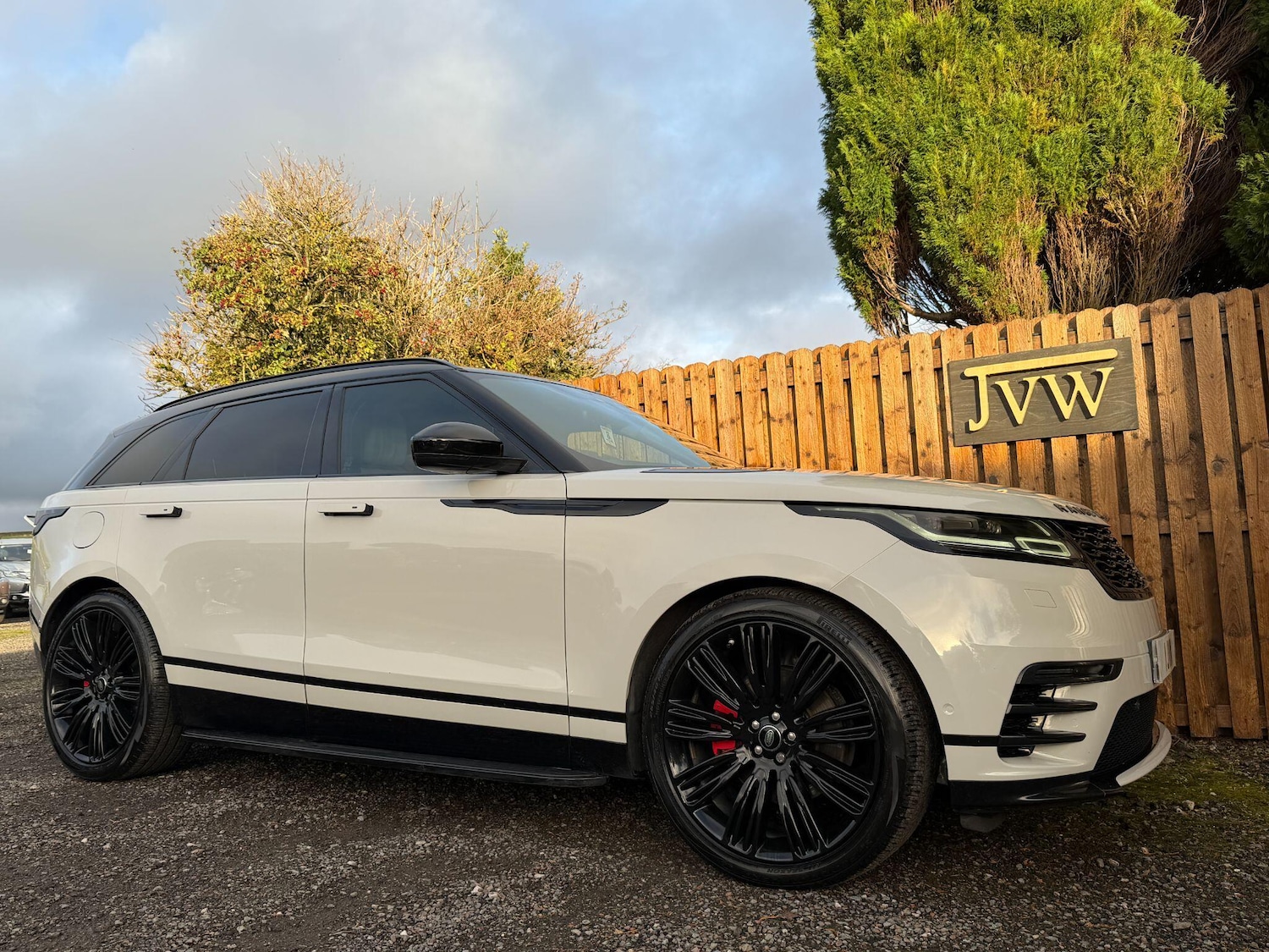 Used Land Rover Range Rover Velar 2018 for sale - 76377693: Photo 10