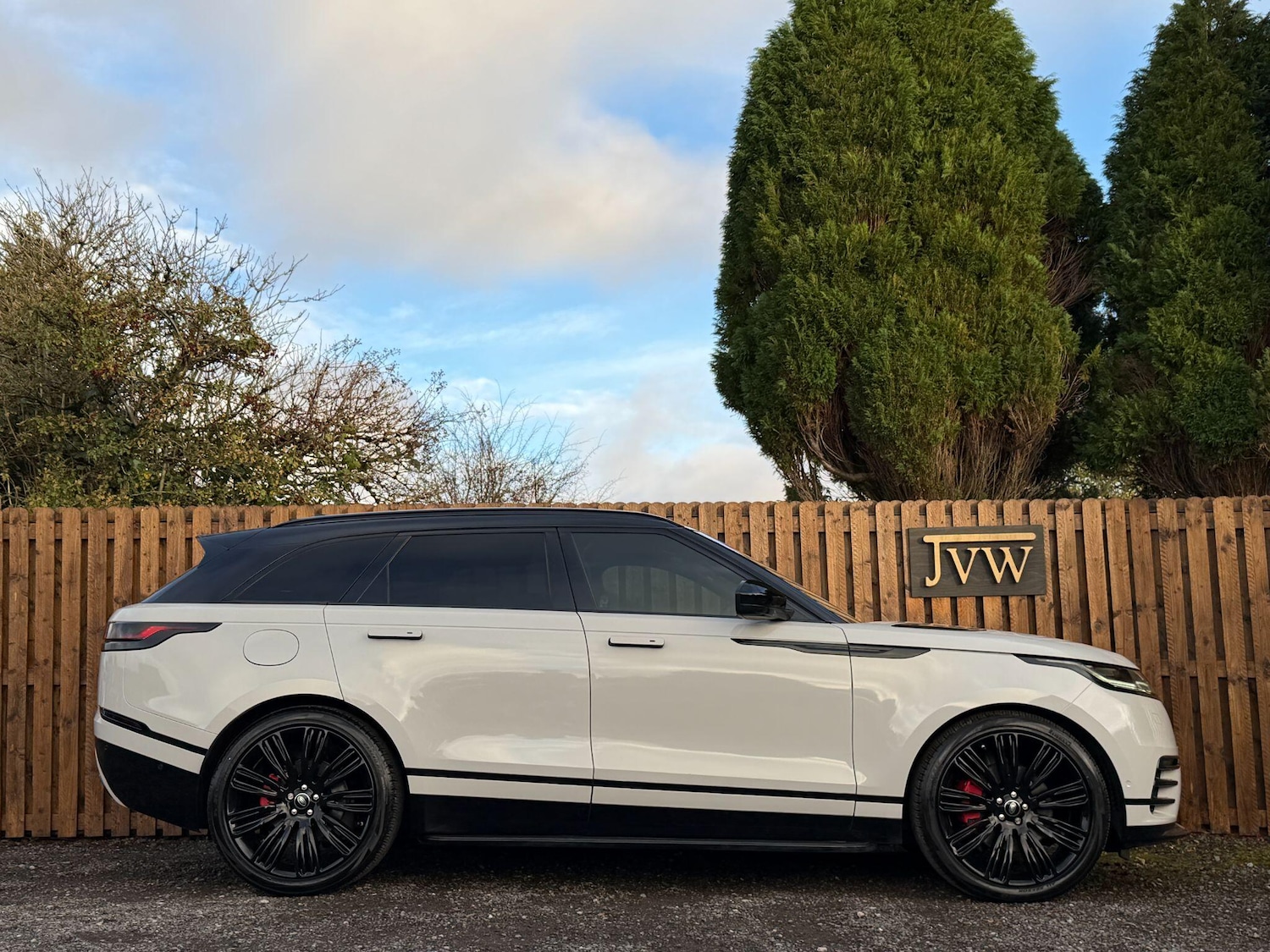 Used Land Rover Range Rover Velar 2018 for sale - 76377693: Photo 13