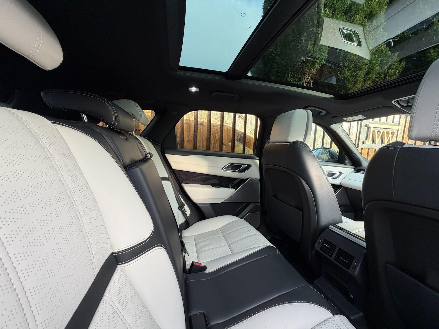 Used Land Rover Range Rover Velar 2018 for sale - 76377693: Photo 22