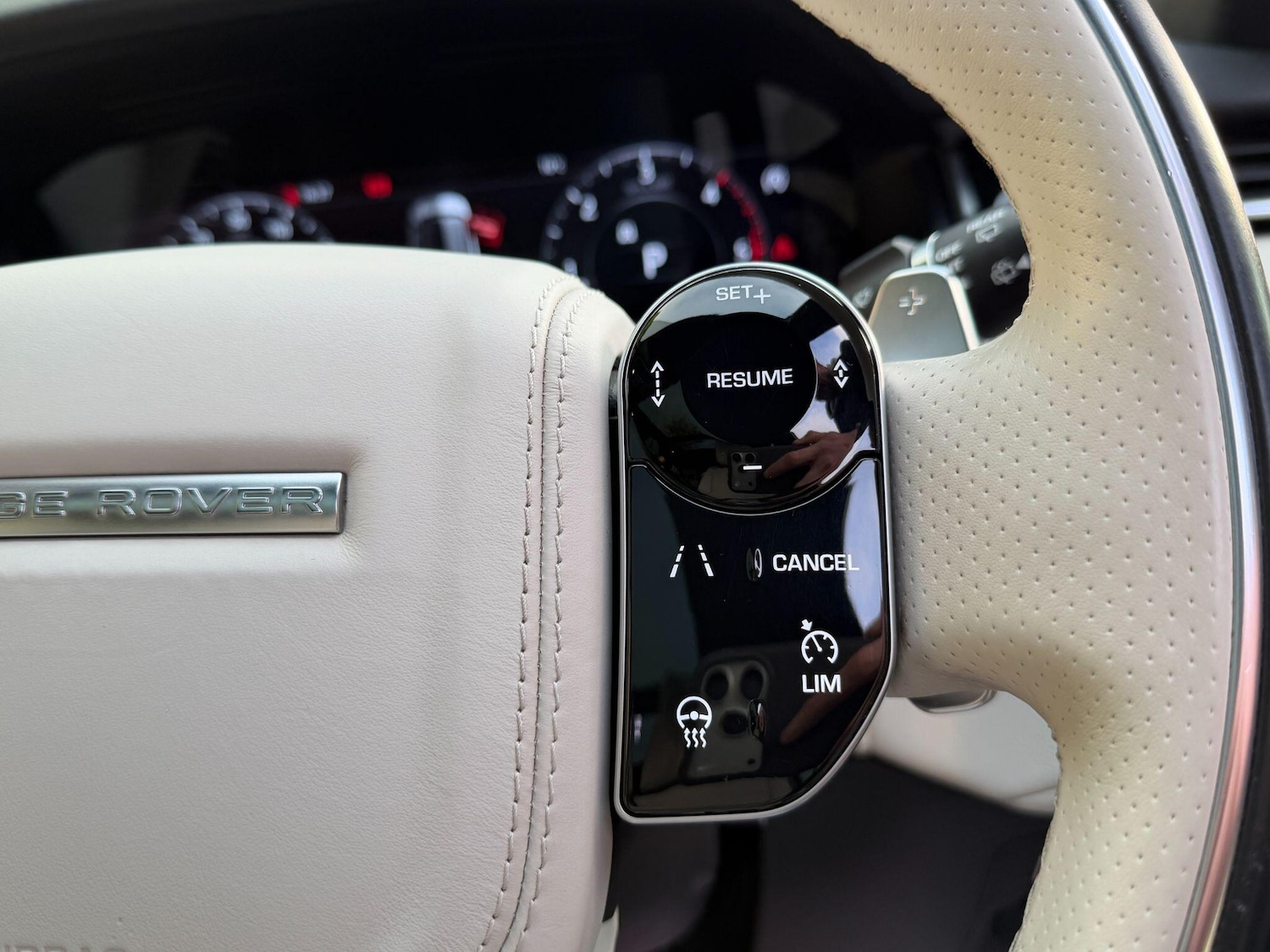 Used Land Rover Range Rover Velar 2018 for sale - 76377693: Photo 26
