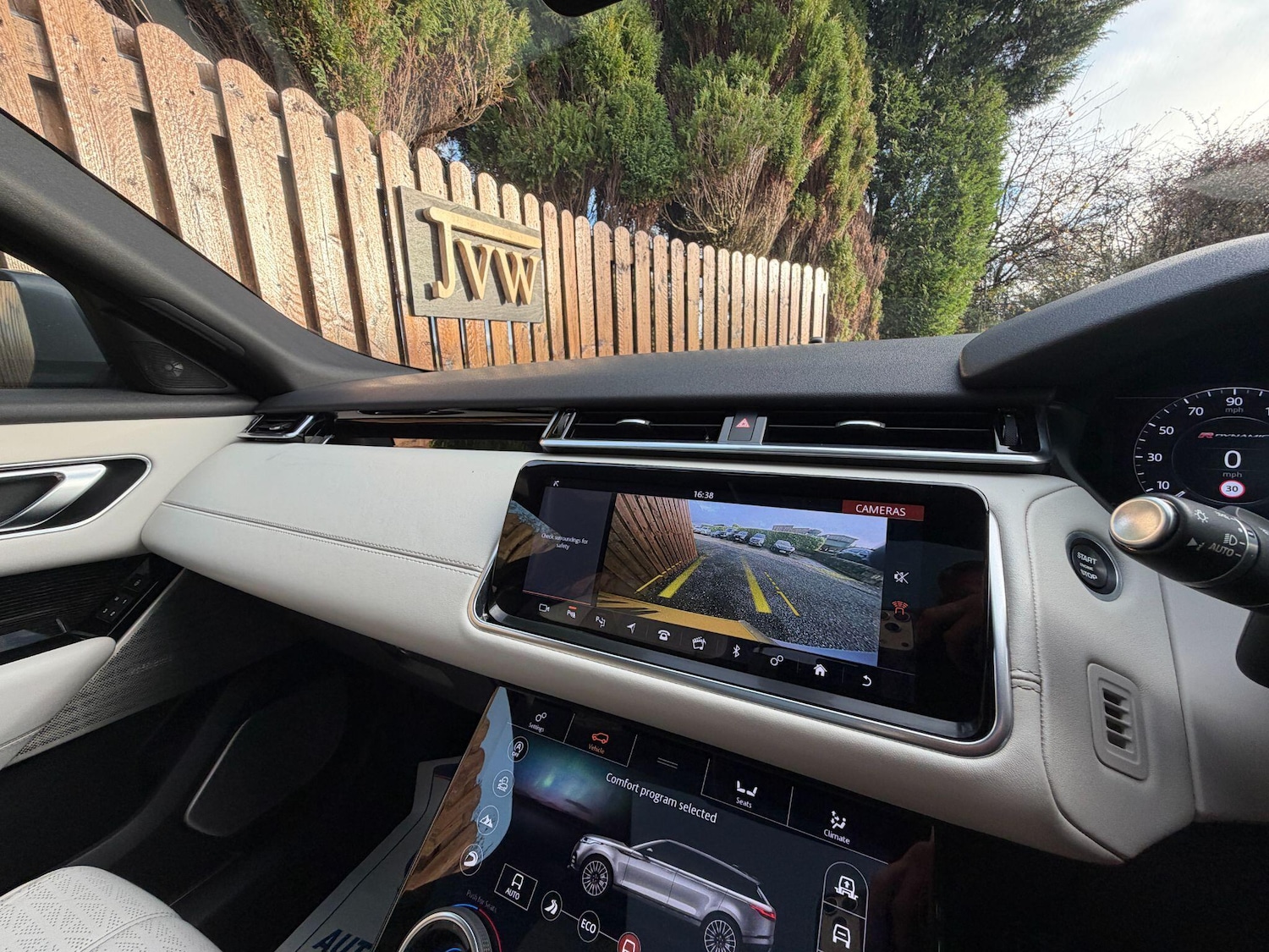 Used Land Rover Range Rover Velar 2018 for sale - 76377693: Photo 28