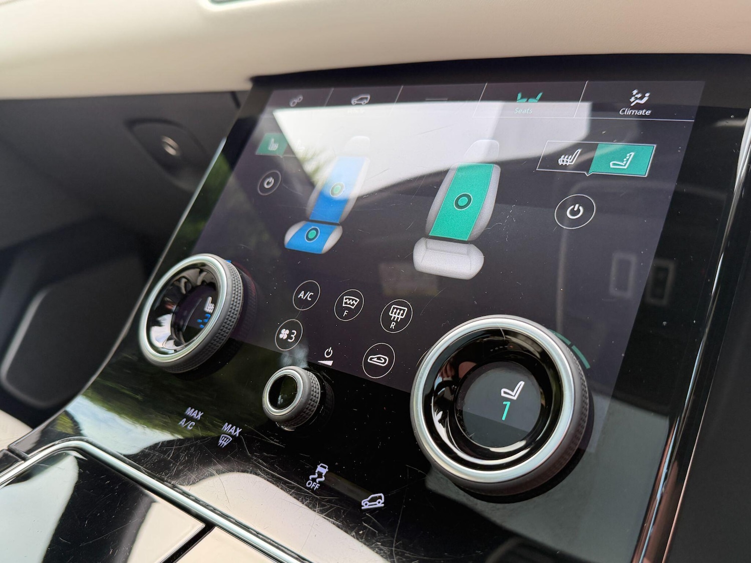Used Land Rover Range Rover Velar 2018 for sale - 76377693: Photo 29