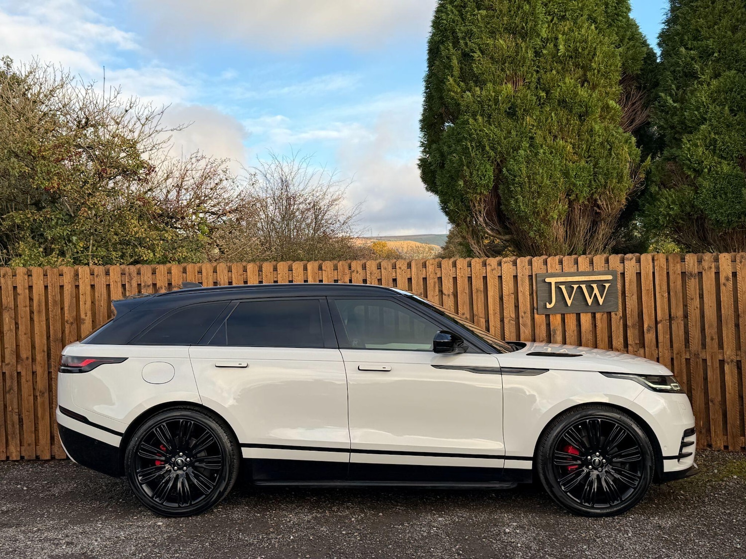 Used Land Rover Range Rover Velar 2018 for sale - 76377693: Photo 3