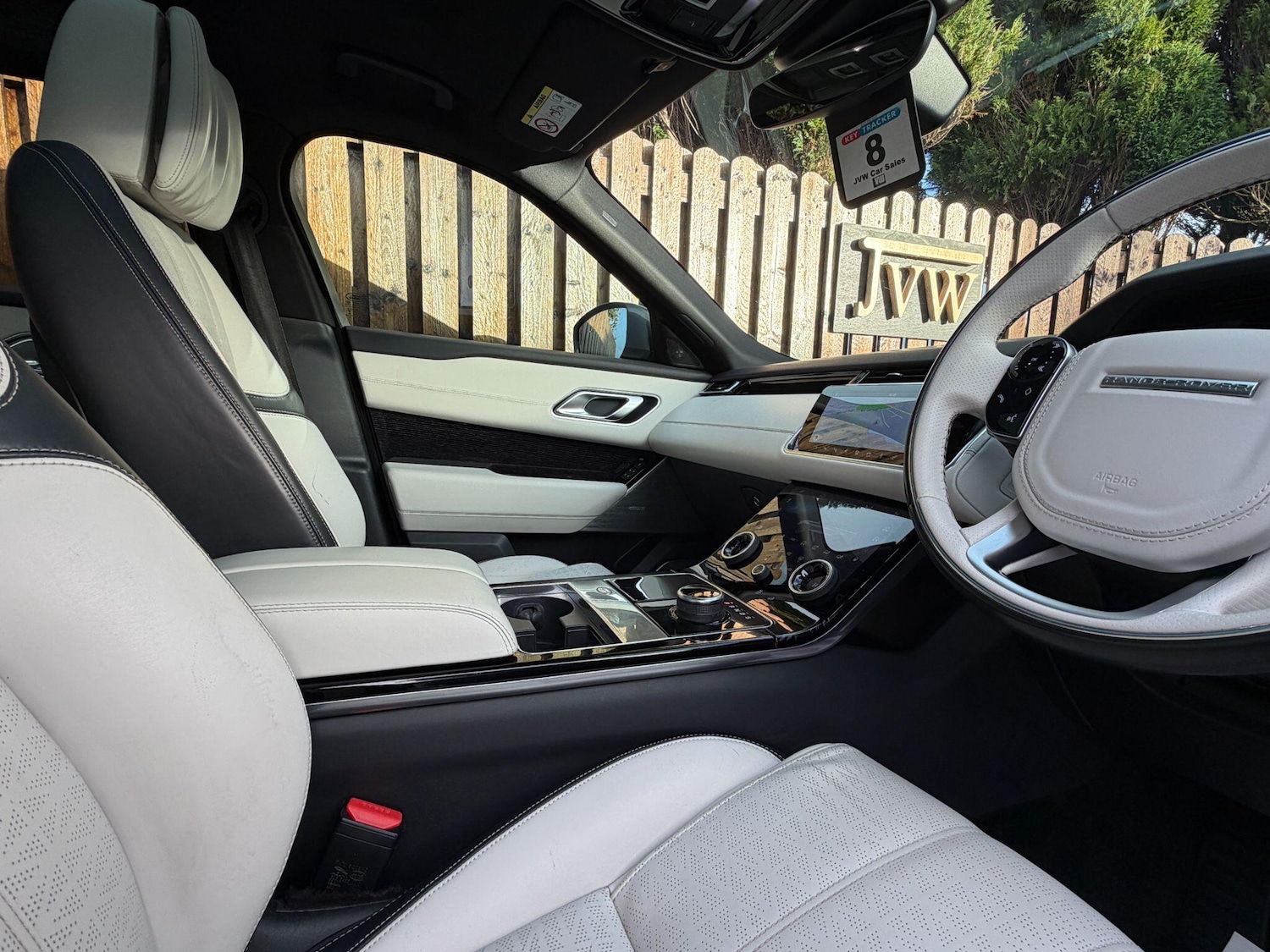 Used Land Rover Range Rover Velar 2018 for sale - 76377693: Photo 6
