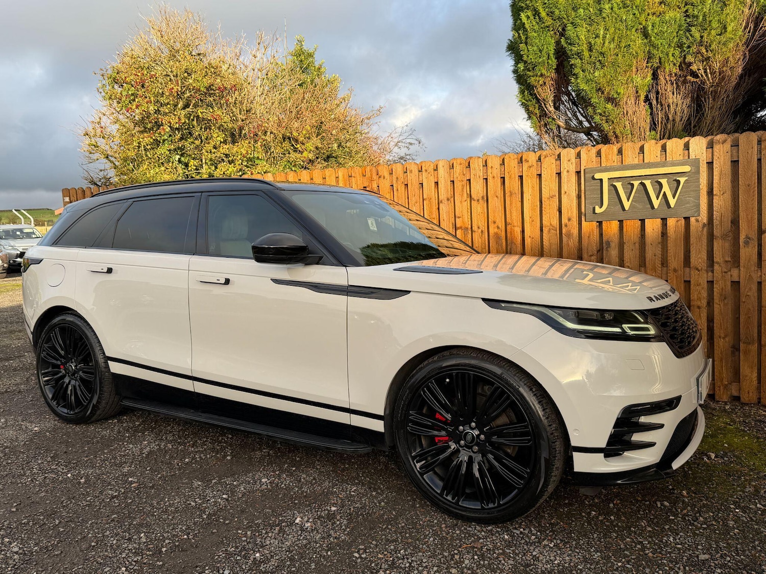 Used Land Rover Range Rover Velar 2018 for sale - 76377693: Photo 9