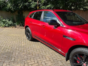 Used Jaguar F-Pace 2016 for sale - 79622961: Photo