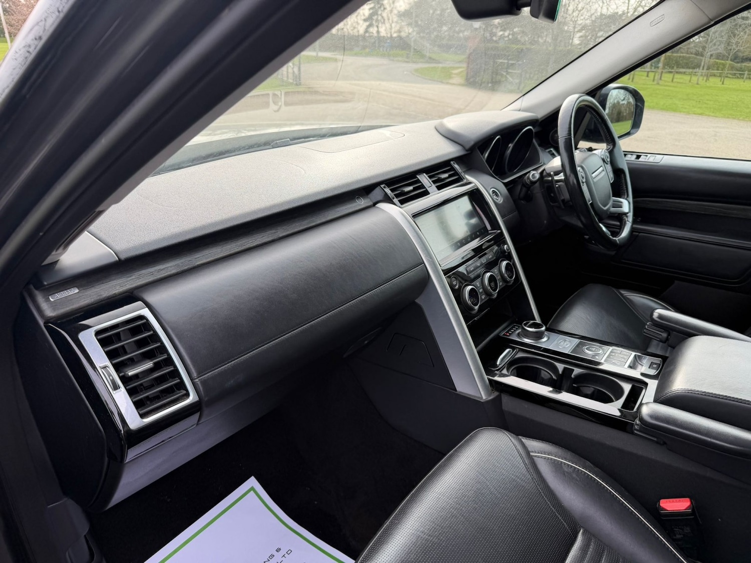 Used Land Rover Discovery 2017 for sale - 77881075: Photo 15