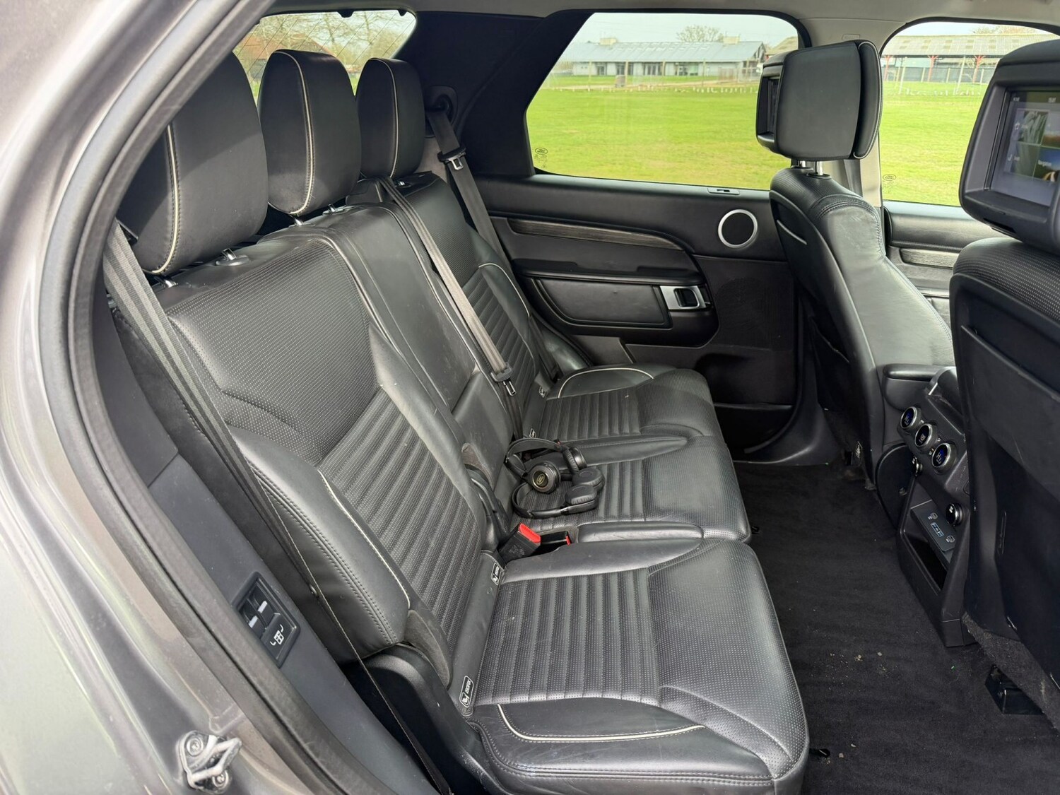 Used Land Rover Discovery 2017 for sale - 77881075: Photo 19