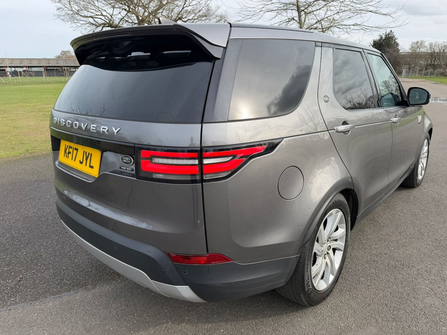 Used Land Rover Discovery 2017 for sale - 77881075: Photo 6