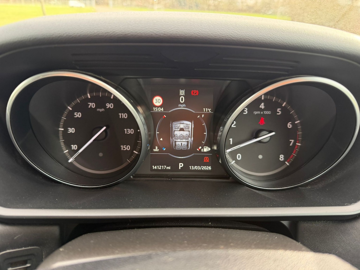 Used Land Rover Discovery 2017 for sale - 77881075: Photo 8