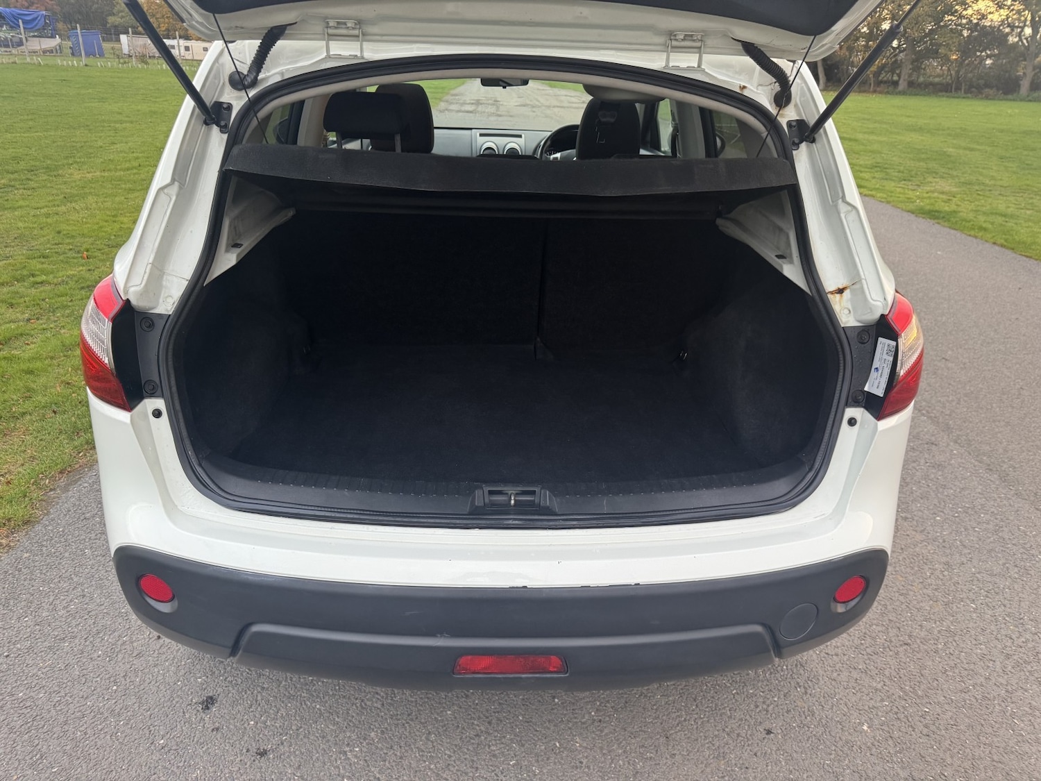 Used Nissan Qashqai 2012 for sale - 76483032: Photo 17