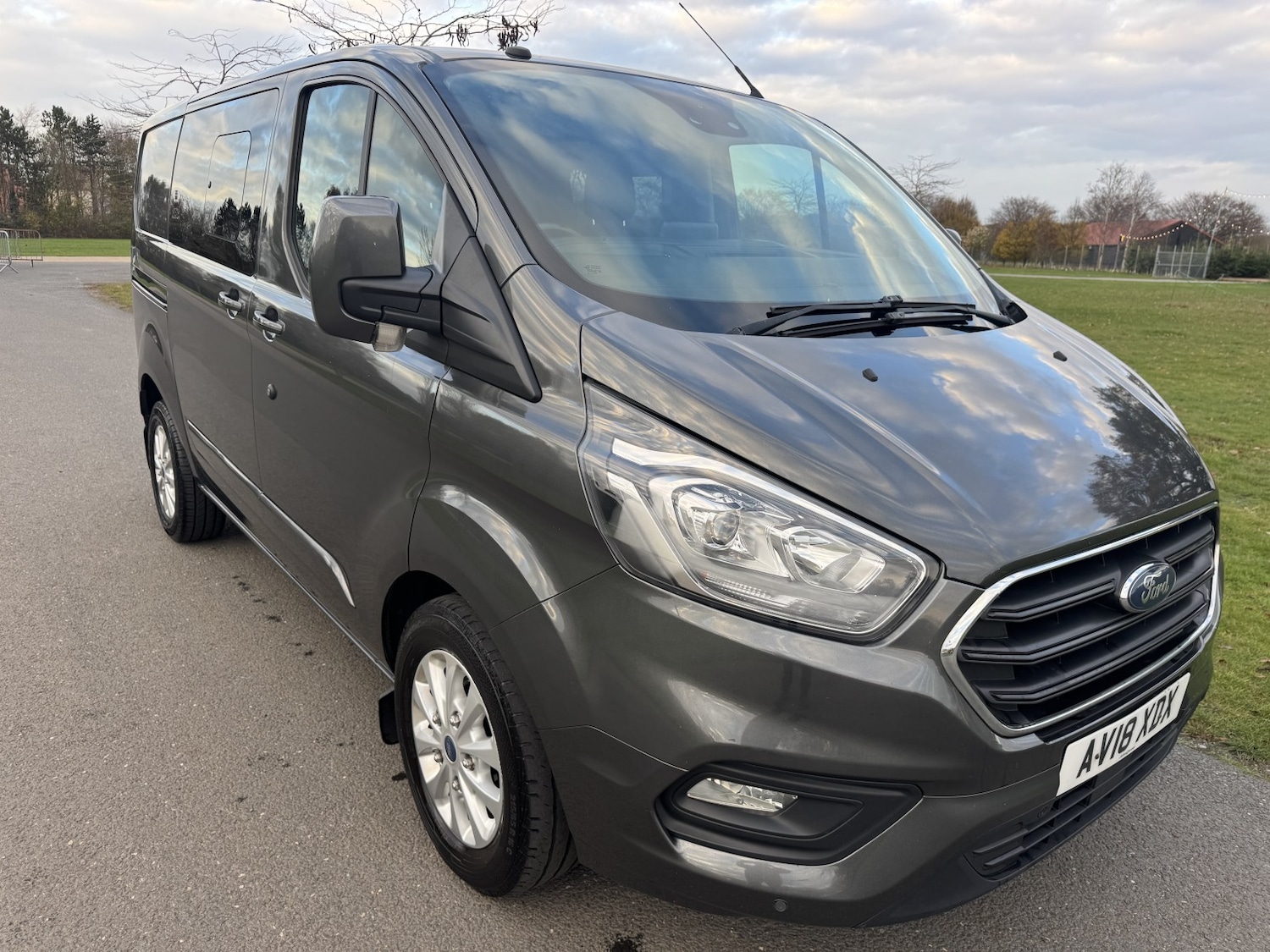 Used Ford Transit Custom 2018 for sale - 76618685: Photo 1