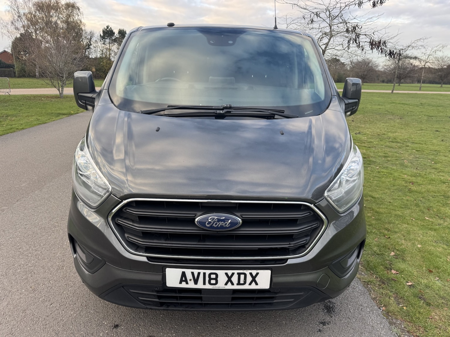 Used Ford Transit Custom 2018 for sale - 76618685: Photo 2