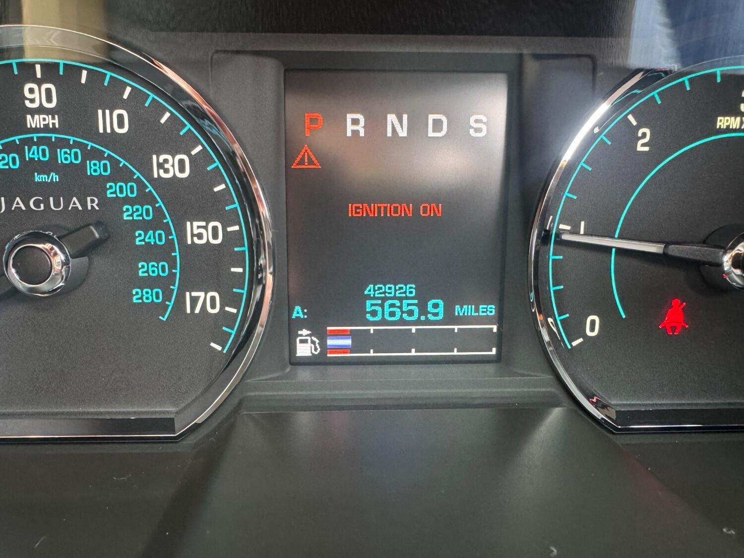 Used Jaguar XF 2013 for sale - 76576934: Photo 14